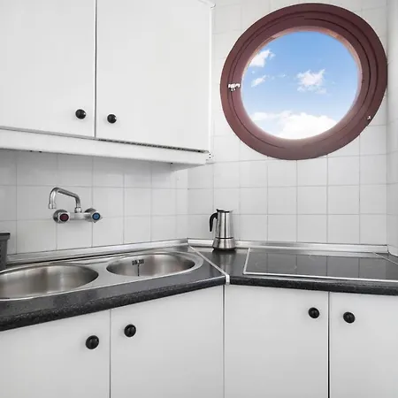 Sol Y Mar Apartment *